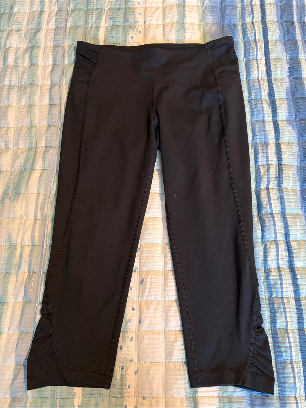 Under Armour Black Capri Leggings for Women